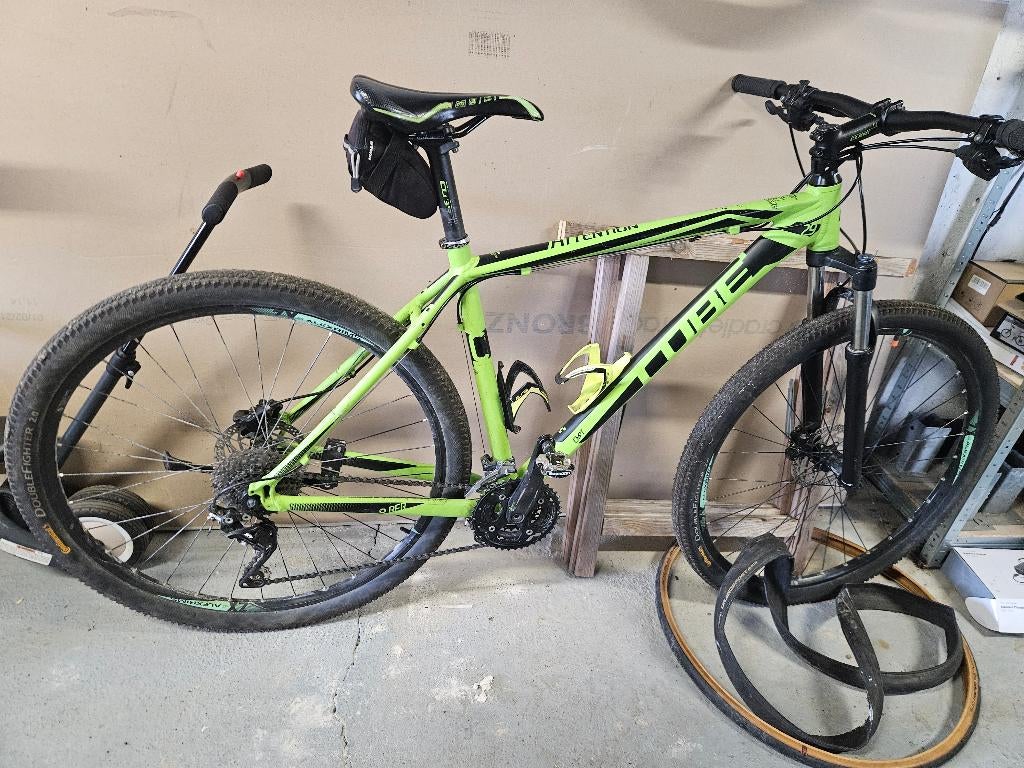 Velo cube attention sl 29, Fietsen en Brommers, Fietsen | Heren | Sportfietsen en Toerfietsen, Gebruikt, Overige maten, Meer dan 20 versnellingen