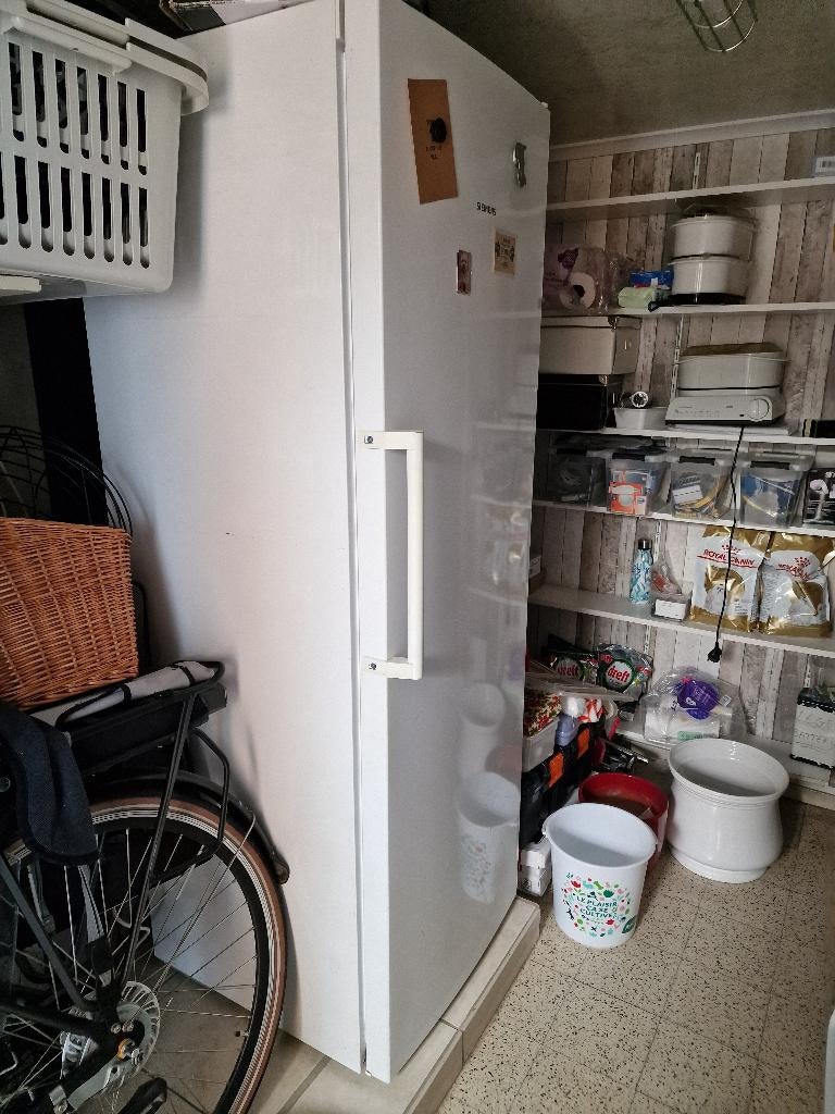 Siemens diepvrieskast, Elektronische apparatuur, Vriezers en Diepvrieskisten, Ophalen, Gebruikt, 160 cm of meer, Vrijstaand
