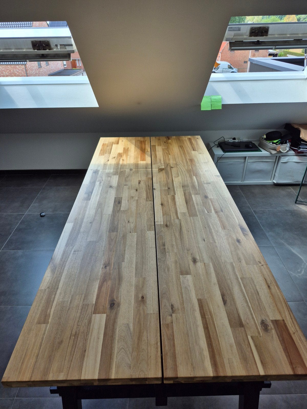 Skogsta IKEA tafel, Comme neuf, 100 à 150 cm, Enlèvement, Rectangulaire
