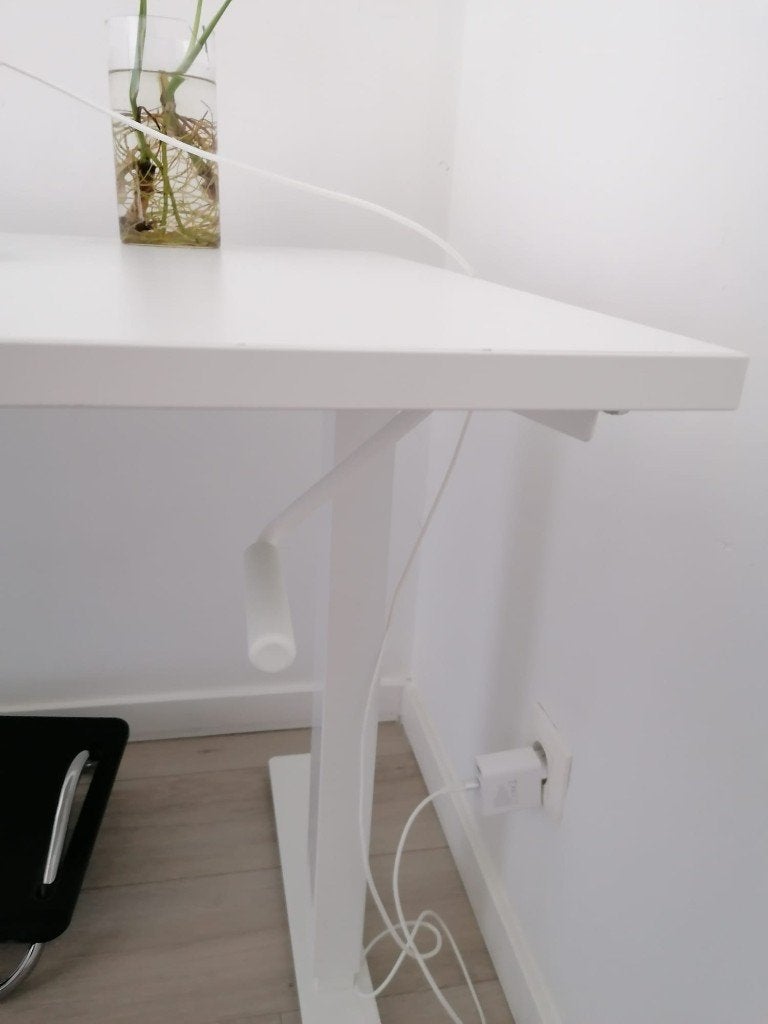 Bureau assis et debout IKEA TROTTEN (réglable manuellement), Maison & Meubles, Neuf, 120 cm, Bureau assis-debout, 70 cm
