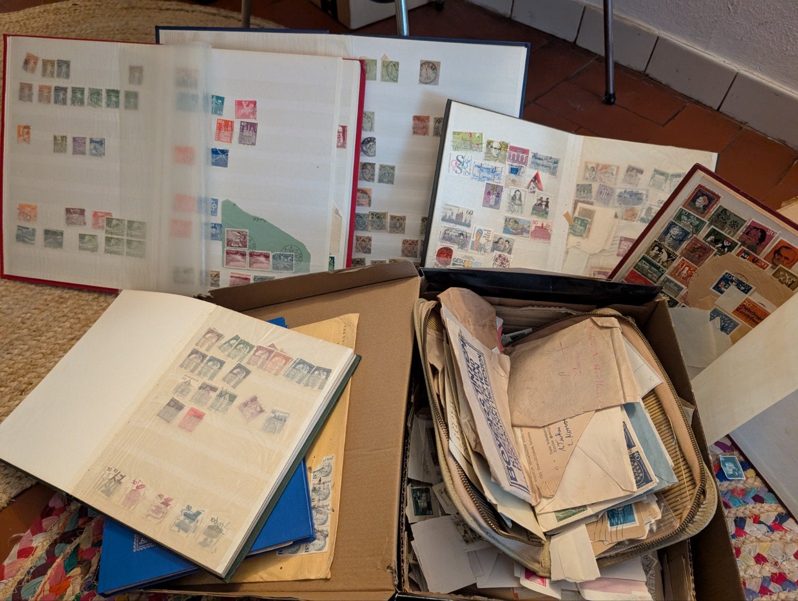 Collection timbres à donner, Enlèvement