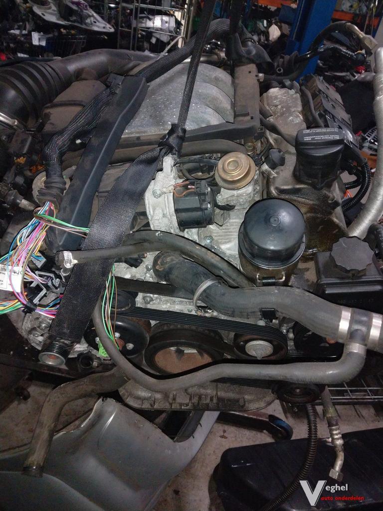 Mercedes 320 benzine motor blok, Auto-onderdelen, Motor en Toebehoren, Gebruikt, Ophalen