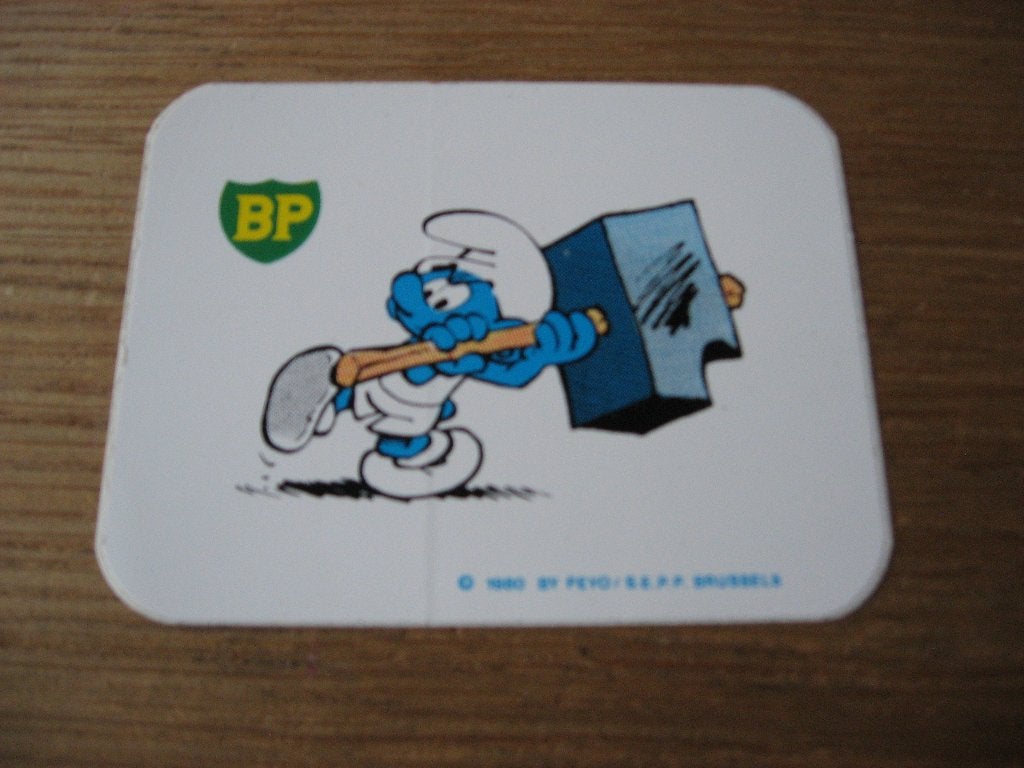 Smurfen BP Peyo 1980 Sticker, Ophalen of Verzenden, Nieuw, Strip of Tekenfilm