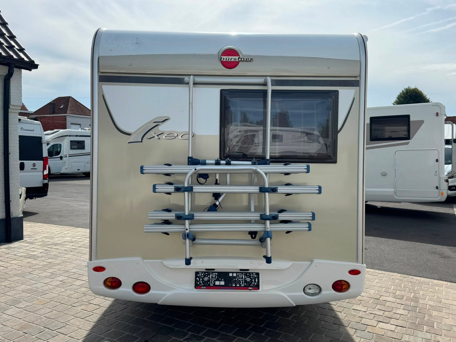 Fiat Ducato Burstner Ixeo T664, Ringverwarming, Fiat, 6 tot 7 meter, Bedrijf