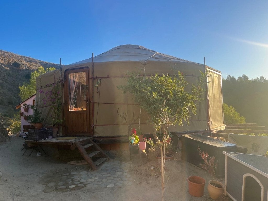 Yurt, Ophalen, Gebruikt