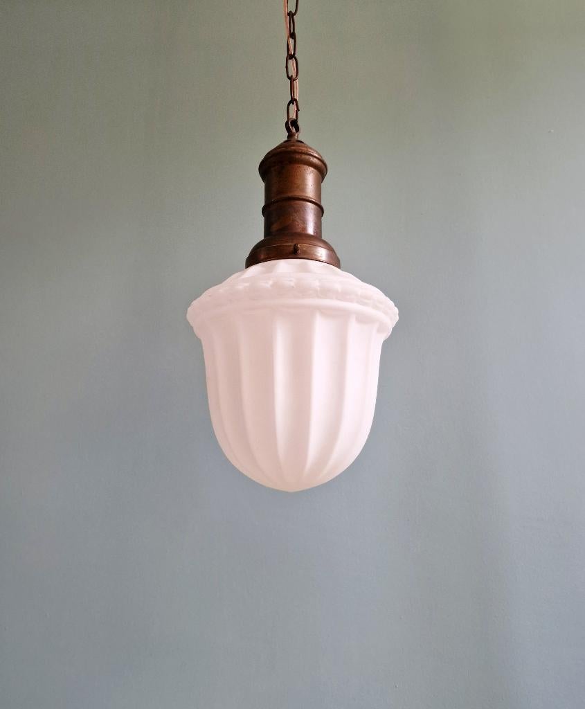Art Deco hanglamp in geperst wit glas, 1920-30, Antiek en Kunst, Ophalen of Verzenden