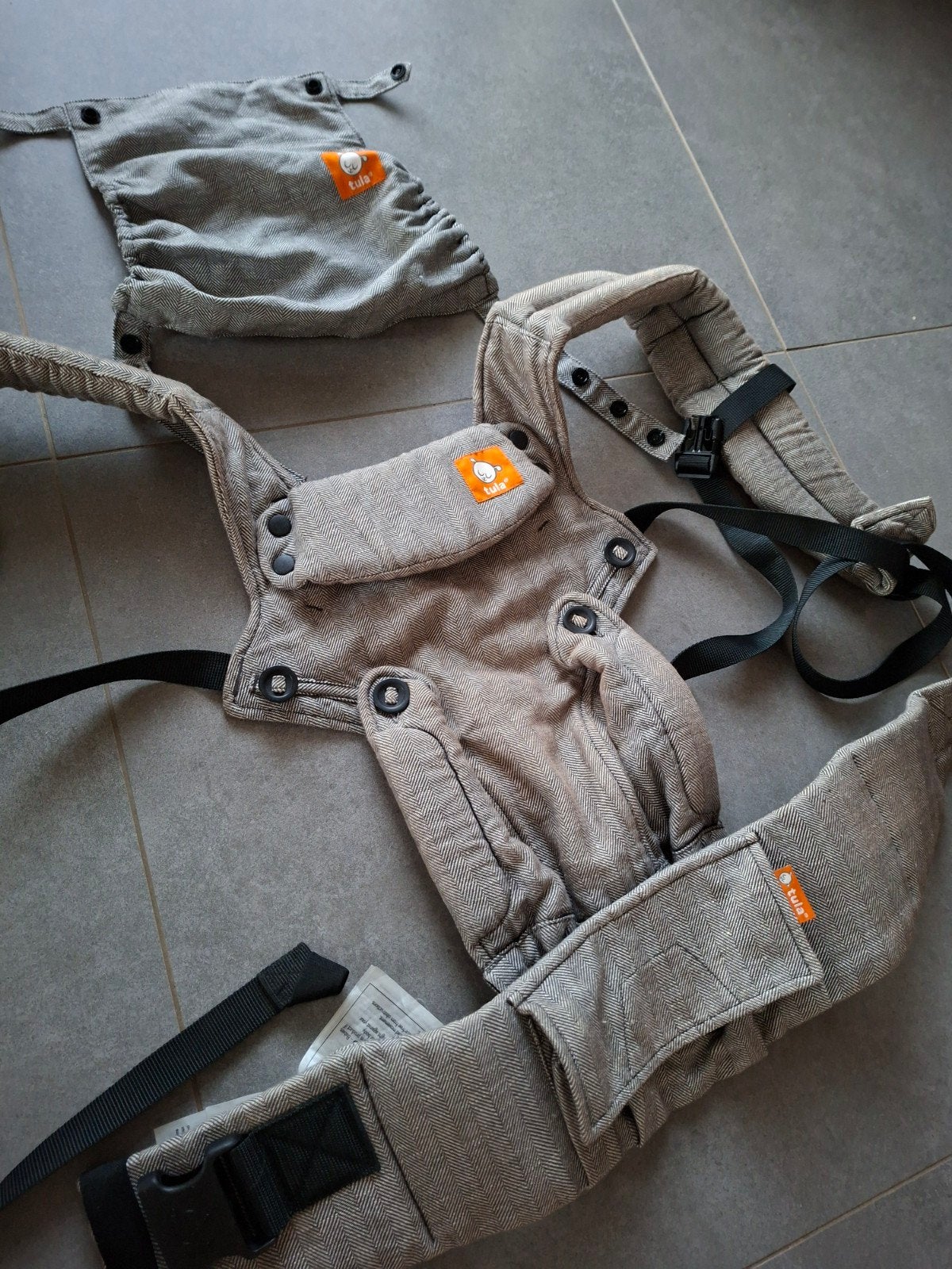 Tula draagzak baby Explore Linen Carrier, Kinderen en Baby's, Babydragers en Draagdoeken, Buik of Rug, Zo goed als nieuw, Draagzak