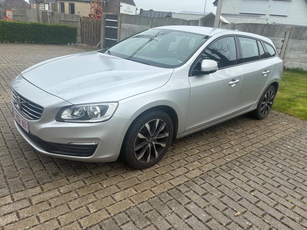 Volvo v60 - D3- 2017 - topstaat !, Euro 6, 1992 cc, Leder, V60