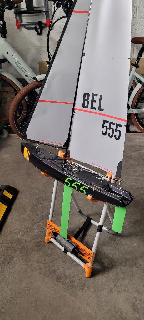 Rg 65 zeilboot, Hobby en Vrije tijd, Ophalen, Zo goed als nieuw, 1:32 tot 1:50, Overige merken
