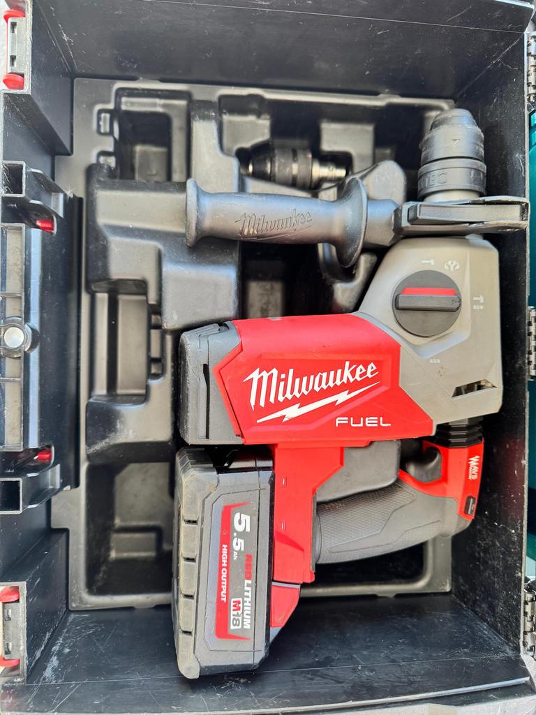 Milwaukee, Enlèvement, Comme neuf