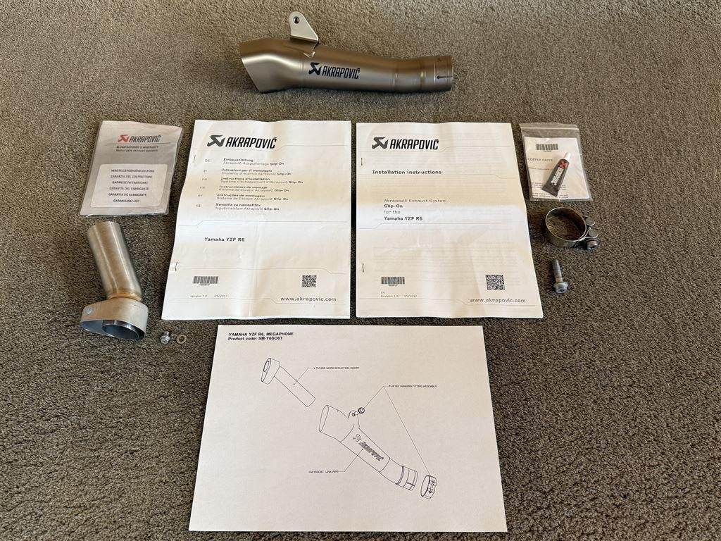 Akrapovic Megaphone uitlaat Yamaha YZF-R6 YZFR6 R6 2006-2025, Motoren, Verzenden, Gebruikt
