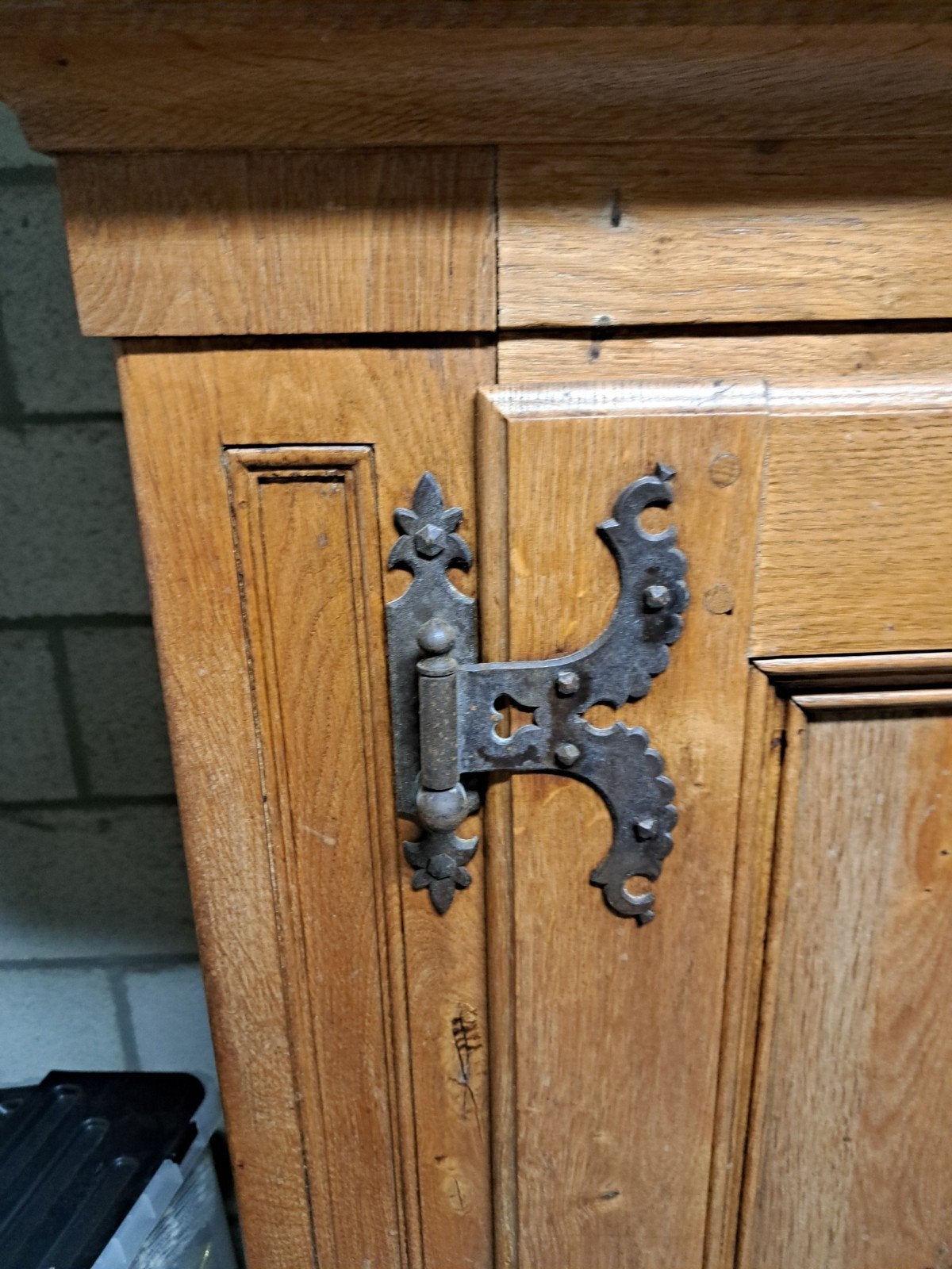 Authentieke klooster kast: VERHUIS serviceflat   !!!!, Ophalen