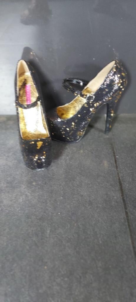 chaussure femme talon aiguille taille 7(36-37), Neuf, Autre, Escarpins, Enlèvement