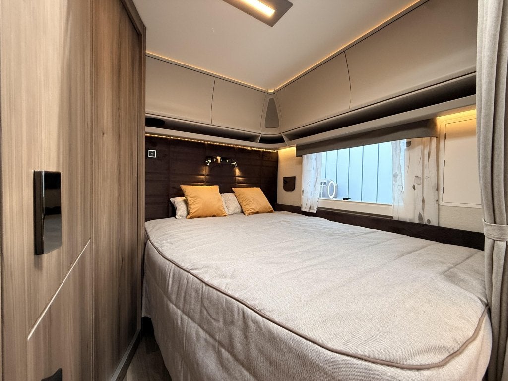 Kabe Imperial 560 XL KS, Caravans en Kamperen, Caravans, Rondzit, Bedrijf, Schokbreker, Kabe