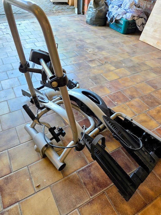 fietsendrager merk Thule, Ophalen, 2 fietsen, Zo goed als nieuw, Trekhaakdrager