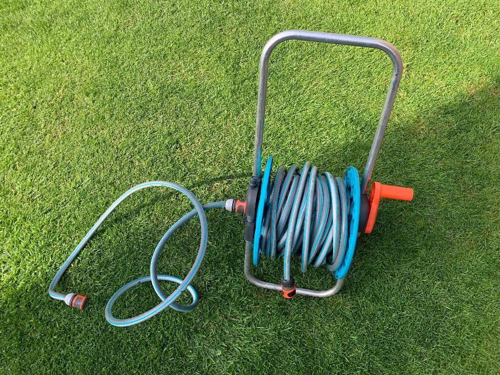 Tuinslang met haspel Gardena 20 meter, Tuin en Terras, Ophalen, Gebruikt, Tuinslang