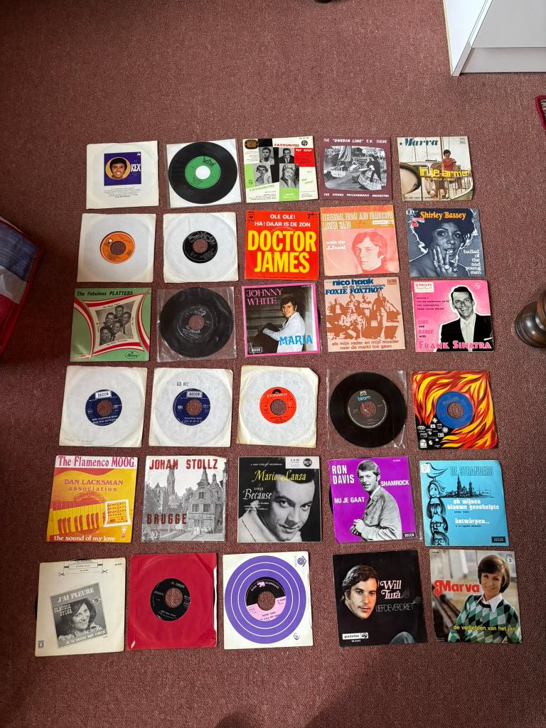 COMPLETE INBOEDEL HUIS BLANKENBERGE - BIEDEN VIA CHAT/MAIL, Ophalen