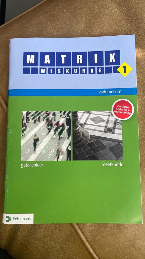Matrix wiskunde Vademecum 1 getallenleer-meetkunde, Boeken, Ophalen, Zo goed als nieuw
