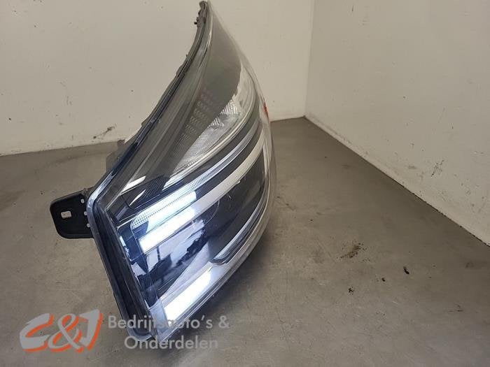 Koplamp links van een Renault Trafic, Gebruikt, -, Renault, -