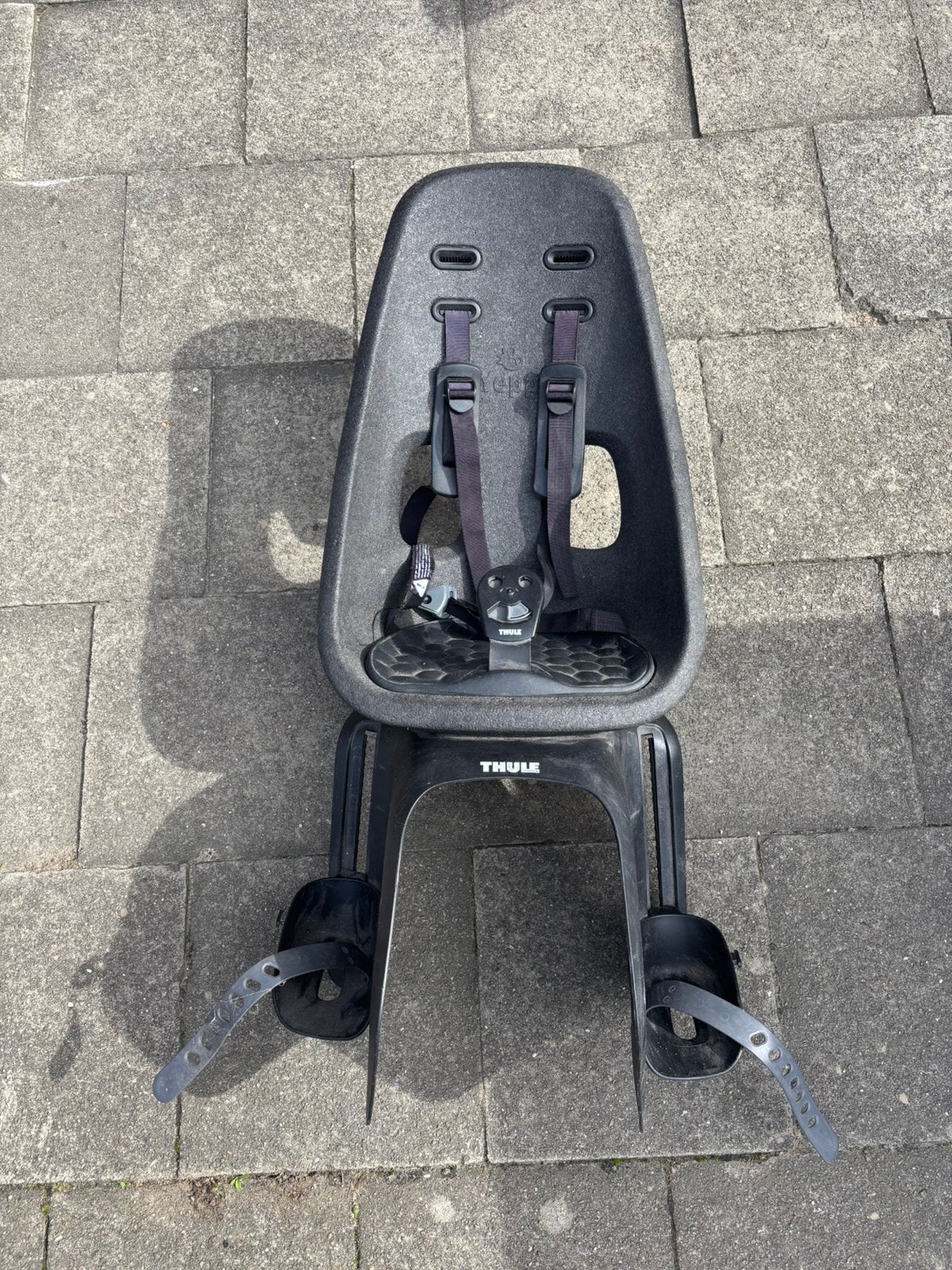 Thule Yepp fietsstoeltje, Ophalen, Zo goed als nieuw