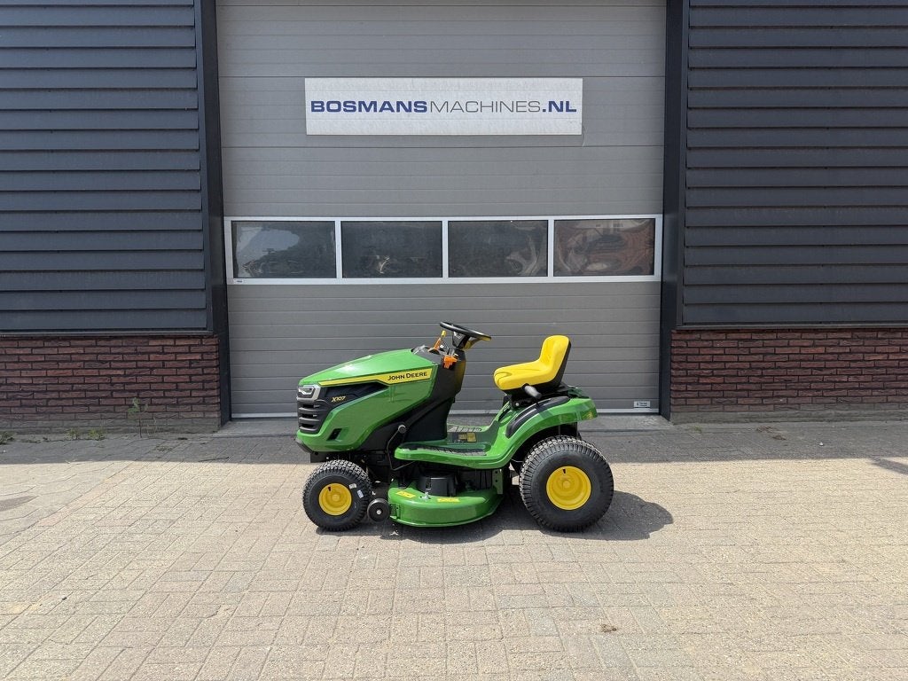 John Deere X107 zitmaaier / tuintractor NIEUW