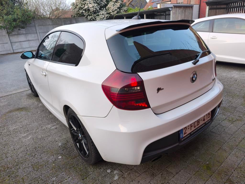 Bmw 1 serie, Auto's, 1 Reeks, Zwart, Wit, Handgeschakeld