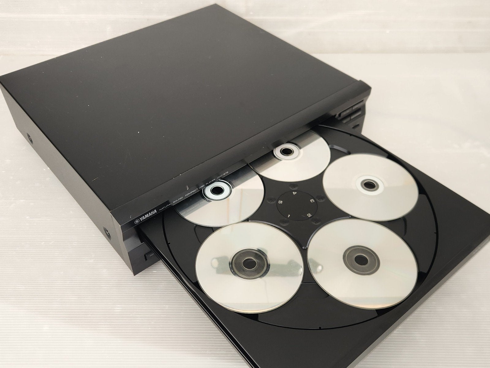 5 CD speler carrousel Yamaha Perfect
Werkt perfect, uitteste, Ophalen, Zo goed als nieuw, Wisselaar