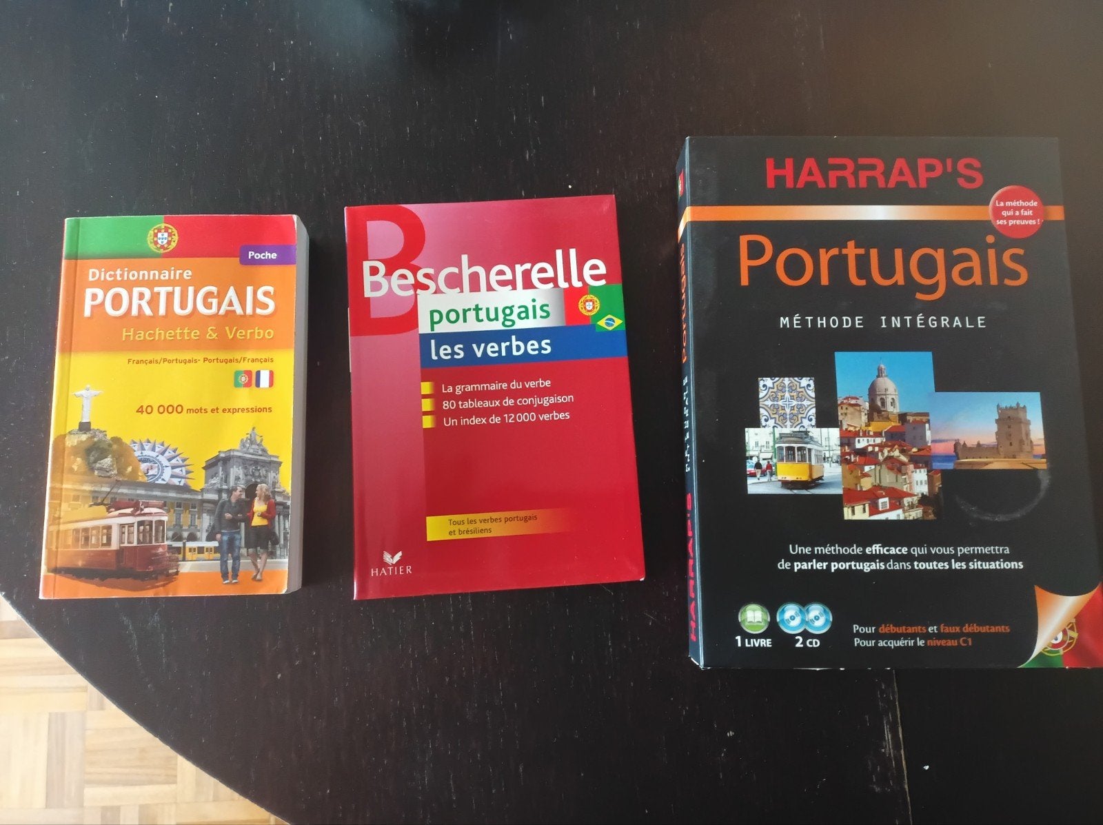 Programme pour apprendre le portugais, Livres, Enlèvement