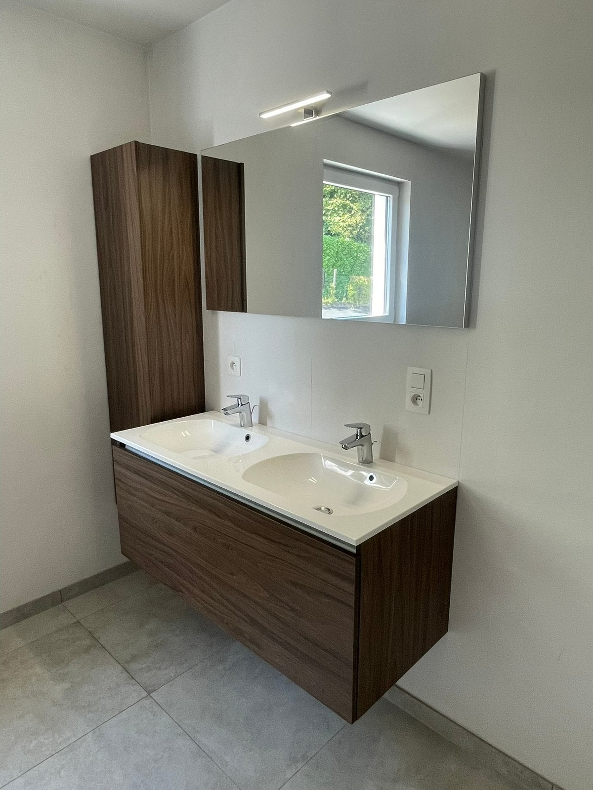 Complete badkamerset, Huis en Inrichting, Ophalen, Zo goed als nieuw, Met bad