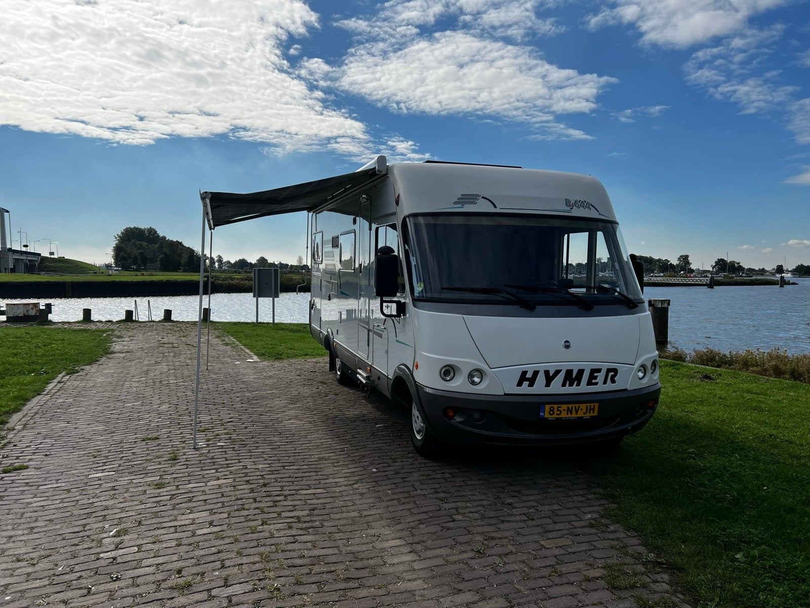 Origineel nederlandse camper Hymer B644 met lage km-stand, Caravans en Kamperen, Caravans, Rondzit, Airco, Particulier, Hymer