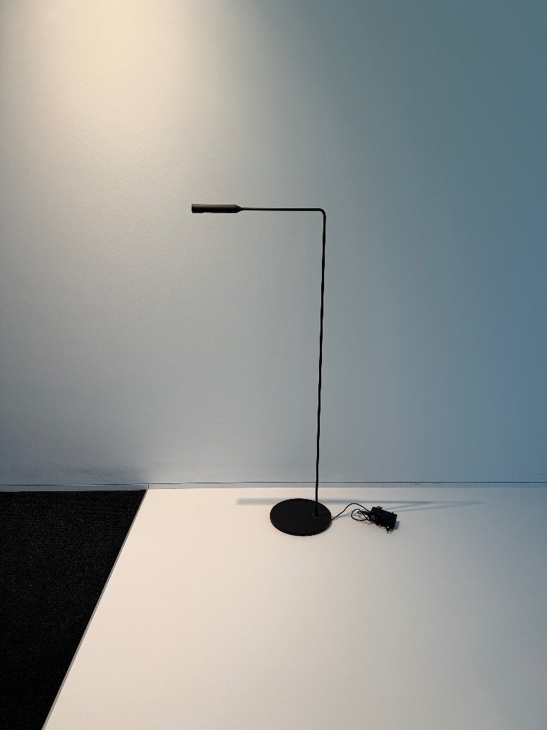 Lumina Flo Floor design (lees)lamp, Ophalen, Zo goed als nieuw, Minimalistisch, 100 tot 150 cm