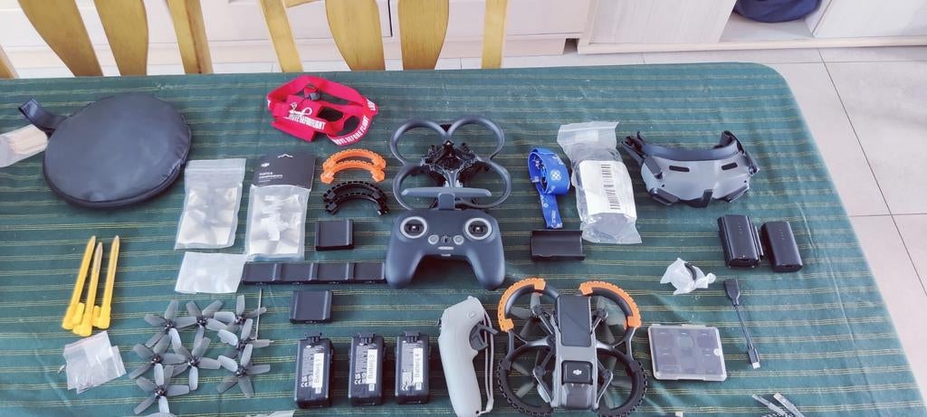 Dji avata met fpv goggles 2, Enlèvement ou Envoi, DJI