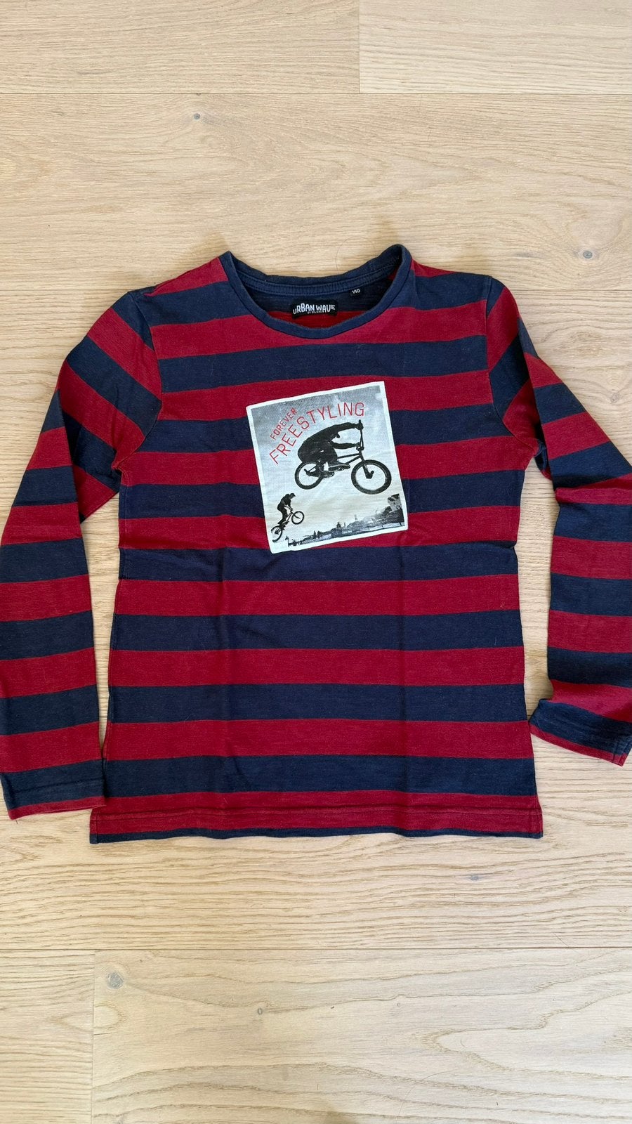 Tshirt maat 140, Kinderen en Baby's, Ophalen of Verzenden, Zo goed als nieuw