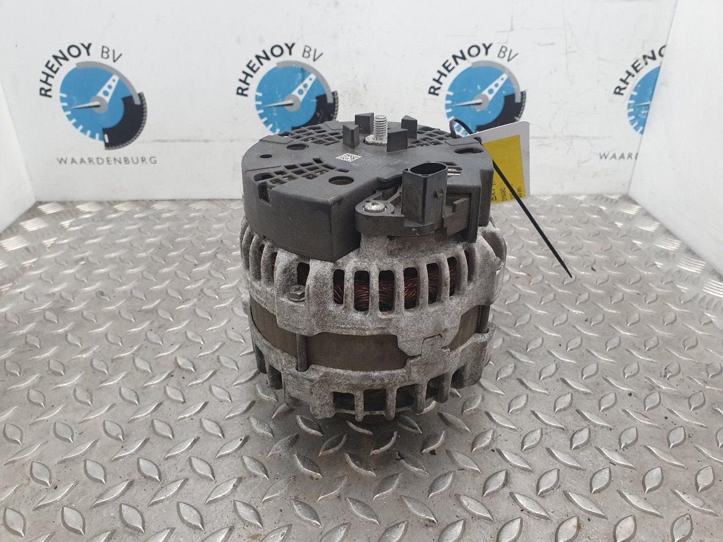 PORSCHE 911 3.0 Carrera  DYNAMO 2016, Auto-onderdelen, Ophalen of Verzenden, Gebruikt, Stiba lid