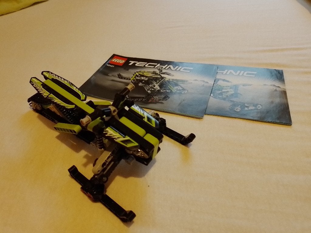 lego technic 42021 , 42022 en 42034, Enlèvement ou Envoi, Lego, Ensemble complet, Comme neuf