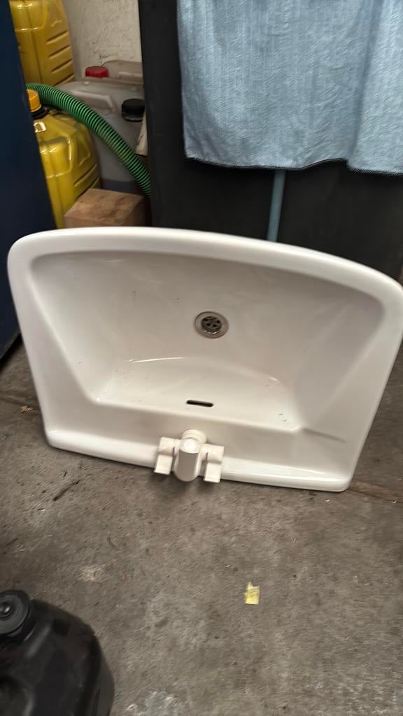 Was bakjes bad wc lavabo, Bricolage & Construction, Enlèvement, Utilisé, Pierre, Lavabo