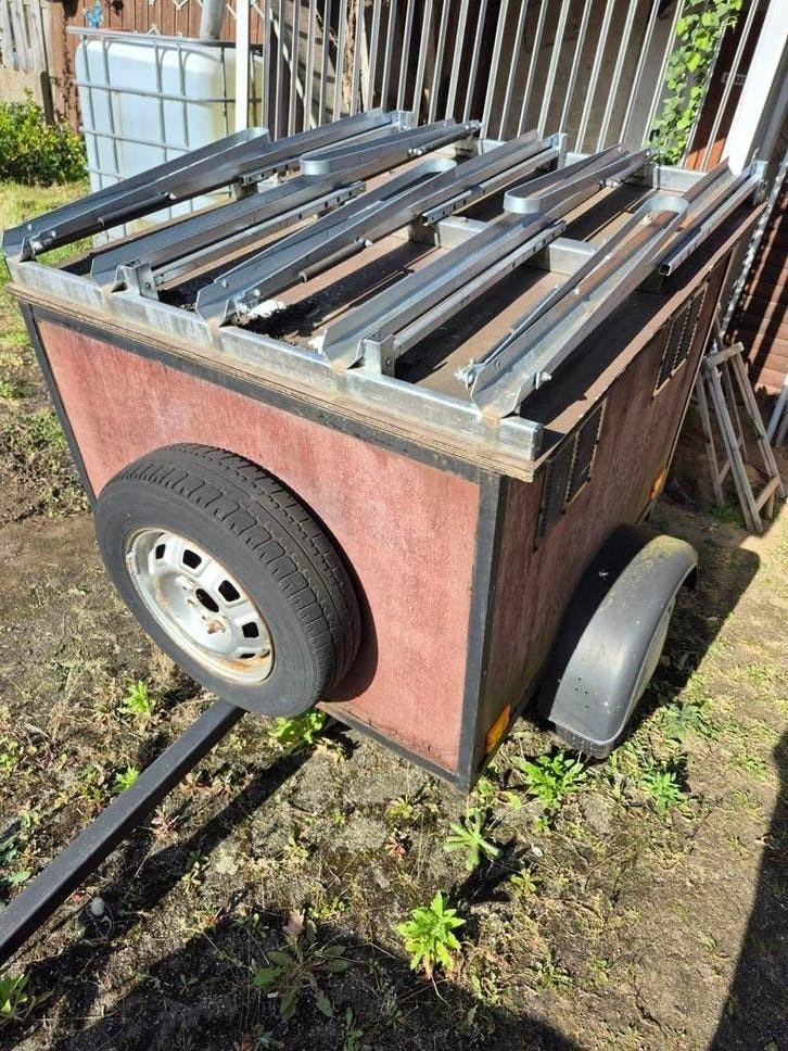 Honden aanhangwagen, Ophalen, Gebruikt