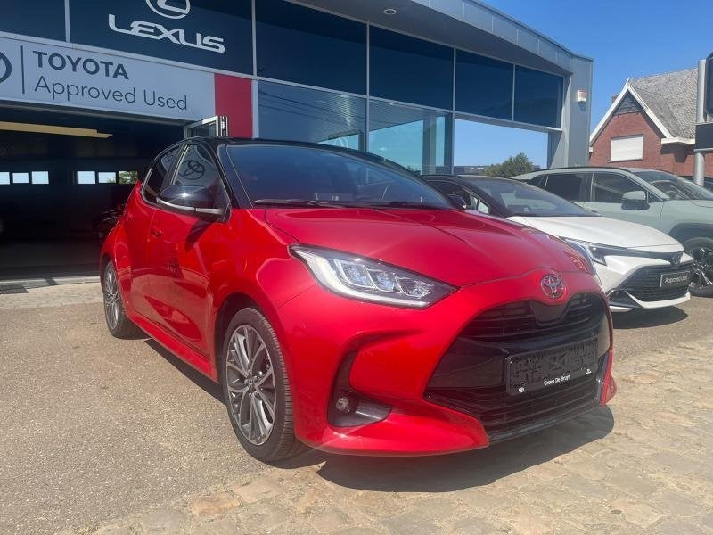 Toyota Yaris Style, Autos, Rouge, Détection des panneaux routiers, Achat, Euro 6
