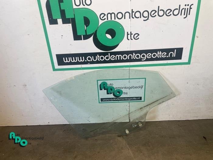 Vitre portière 4portes avant droite d'un Hyundai I10 (I10 0, -, 3 mois de garantie, Utilisé, Hyundai