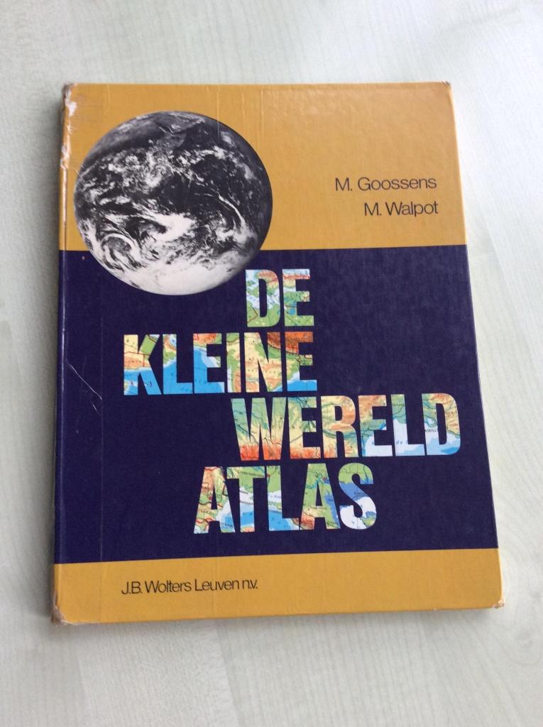 De kleine wereldatlas., Boeken, Ophalen of Verzenden, Zo goed als nieuw