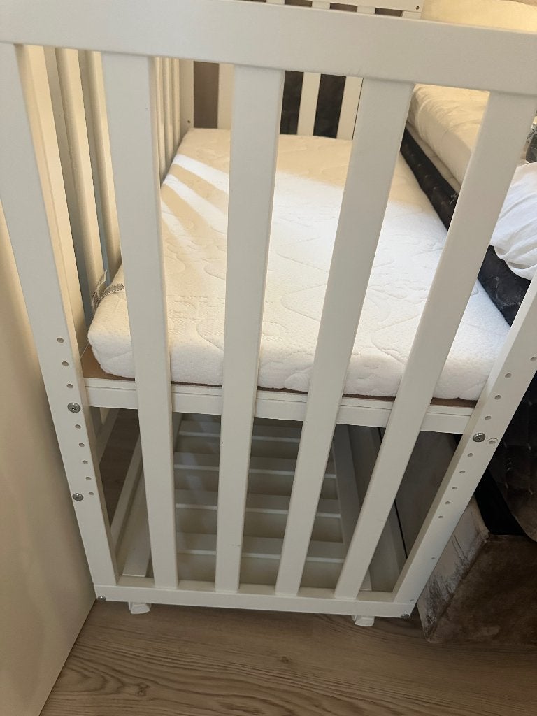 Baby bed, Kinderen en Baby's, Ophalen, Matras