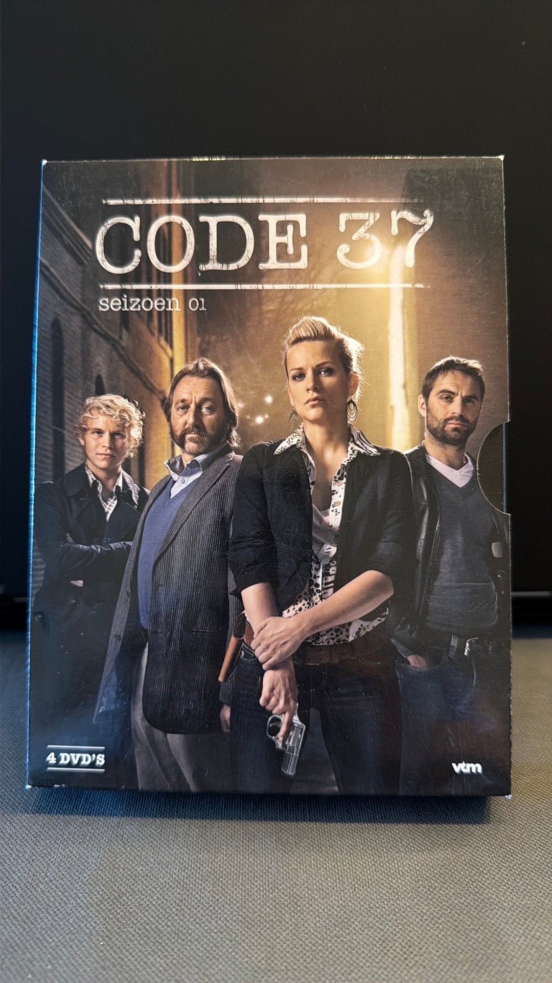 Code 37 - seizoen 1, CD & DVD, DVD | TV & Séries télévisées, Tous les âges, Enlèvement ou Envoi, Comme neuf, Non fictionnel