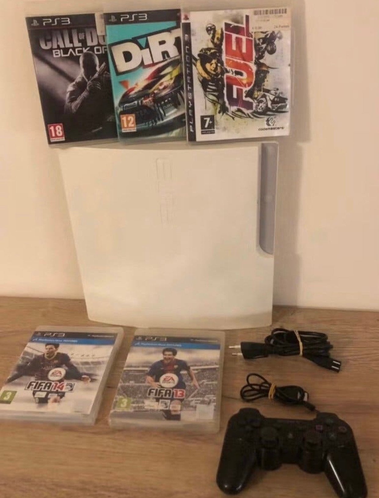 Ps3 slim CECH-3004B 320 gb met alle toebehoren, Consoles de jeu & Jeux vidéo, Consoles de jeu | Sony PlayStation 3, Enlèvement ou Envoi