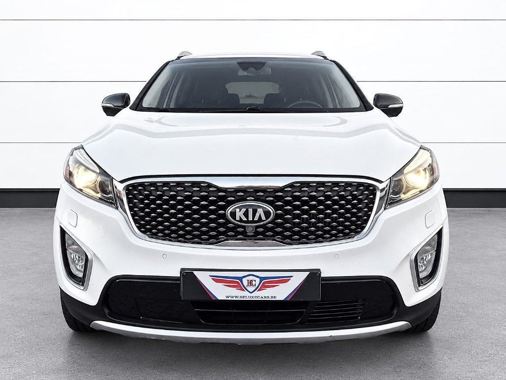 KIA SORENTO 2.2 CRDi AWD*4X4*7PLC*LED*XENON*CUIR*CLIM*CAM360, Autos, Cuir, 177 g/km, Achat, Euro 6