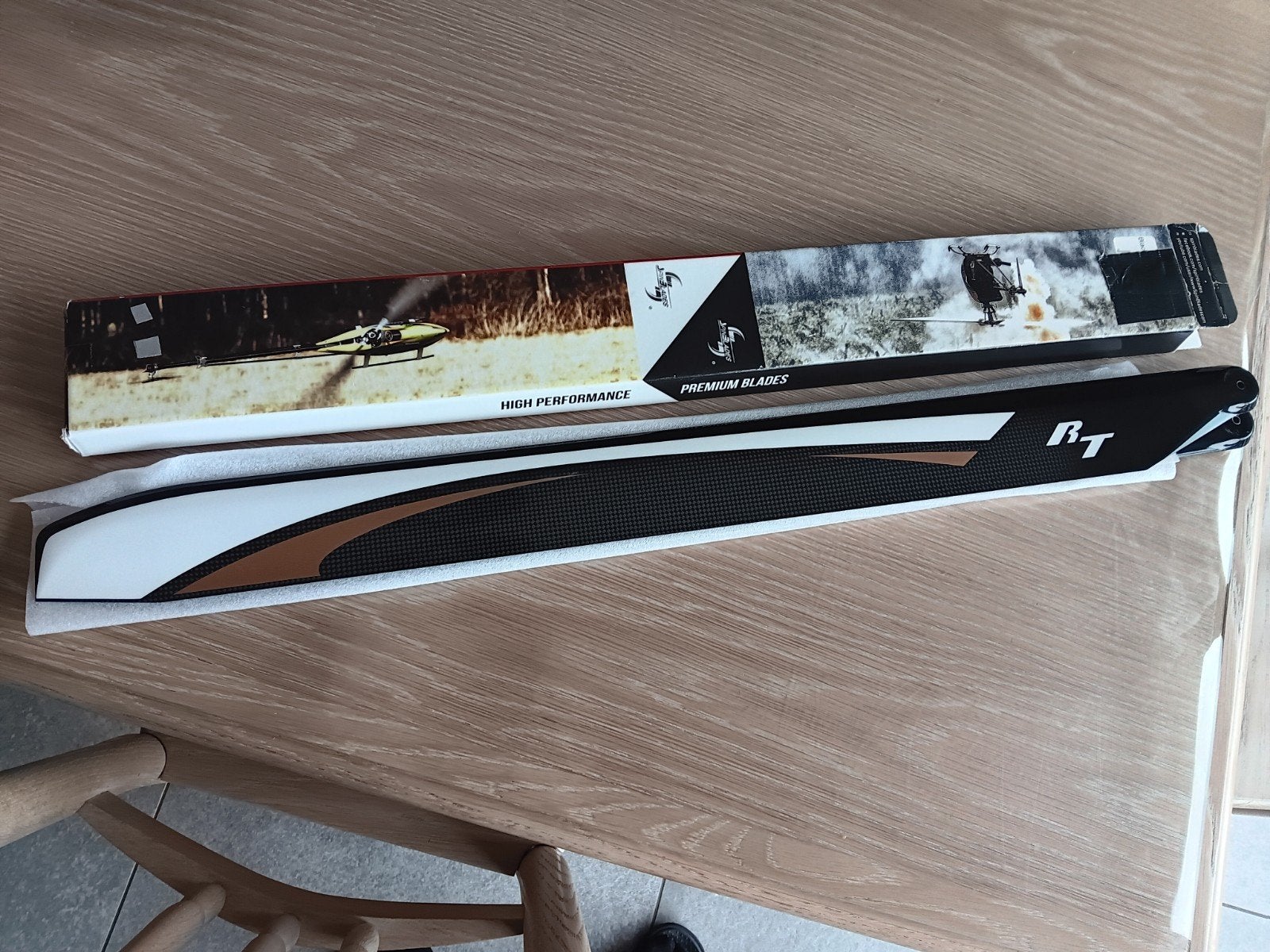 Nieuwe heli rotorblades RT 710, Ophalen, Nieuw, Helikopter