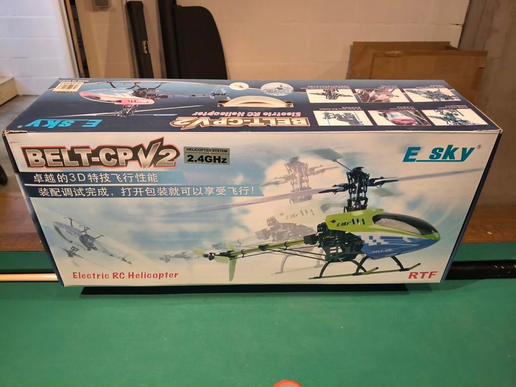 Esky belt cp v2 nos, Hobby en Vrije tijd, Modelbouw | Radiografisch | Helikopters en Quadcopters, Ophalen