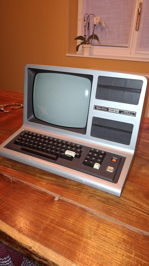 Vintage computer, Ophalen