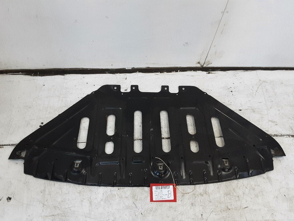 CACHE SOUS MOTEUR BMW X1 (E84) (01-2009/06-2015), Mevr. I. Hauben, Utilisé, BMW, Rue de l'Espoir 34 34
4030  GRIVEGNÉE, BE