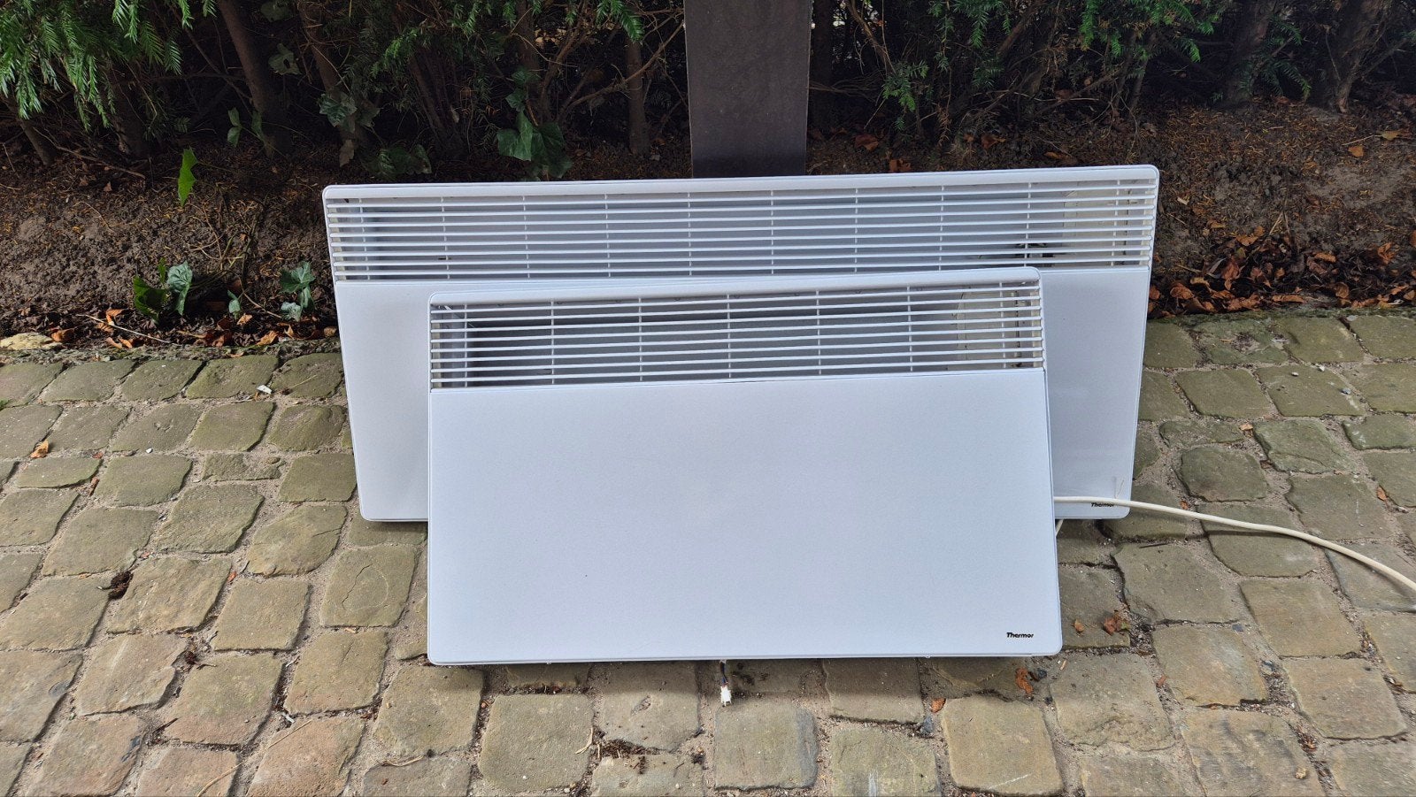 Thermor elektrische verwarming– 8 stuks - (2000 W & 3000 W), Bricolage & Construction, Enlèvement, Utilisé, Radiateur