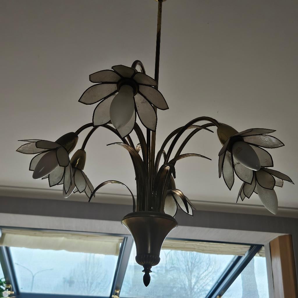 lustre laiton pétales pâte de verre, Antiquités & Art, Antiquités | Éclairage, Enlèvement